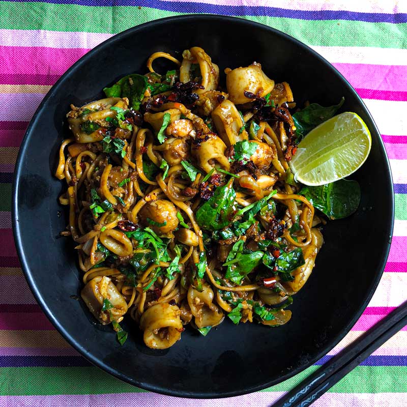 Easy Malaysian Seafood Mee Goreng