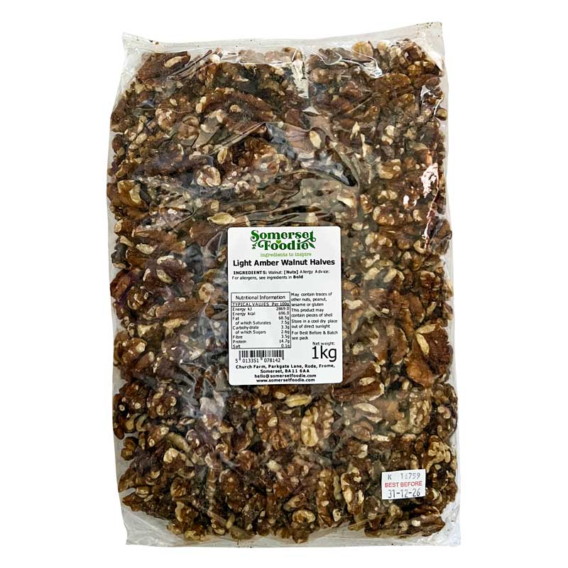 Light Amber Walnut Halves, 1kg